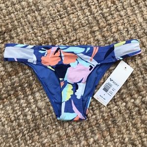 NWT Roxy Noosa Floral Scooter Bikini Bottoms S